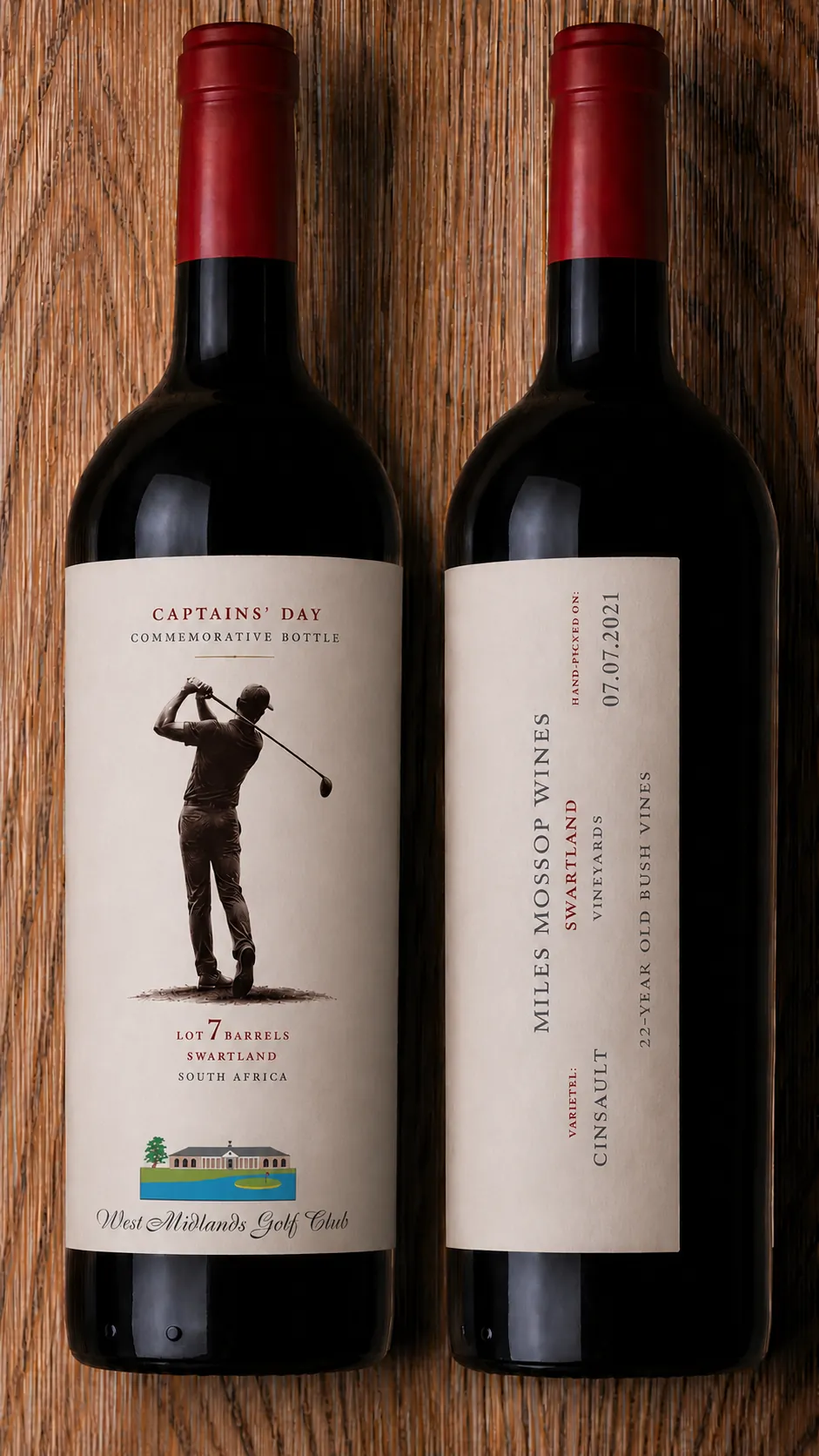 Golf club captains' day commemorative bottle
